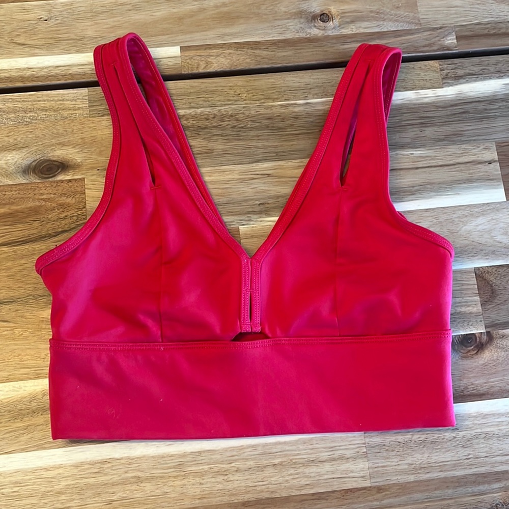 Alo sports bra new without tags